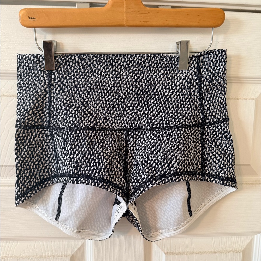Lululemon Wunder Short 2”